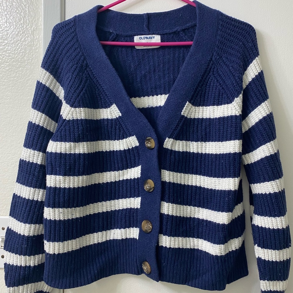 old navy dark blue and white knit cardigan